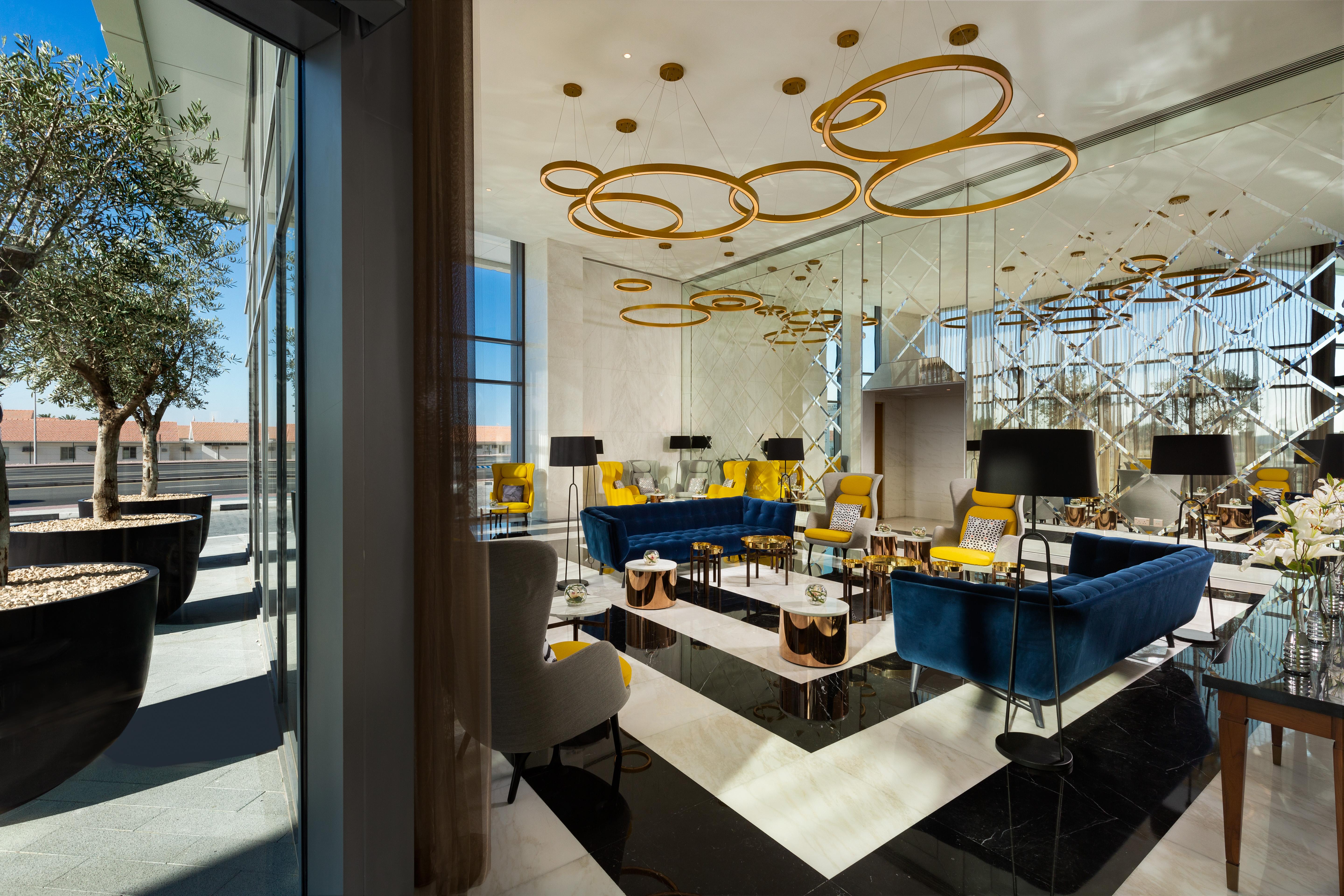 Millennium Atria Business Bay Aparthotel Dubai Bagian luar foto The interior of the lounge