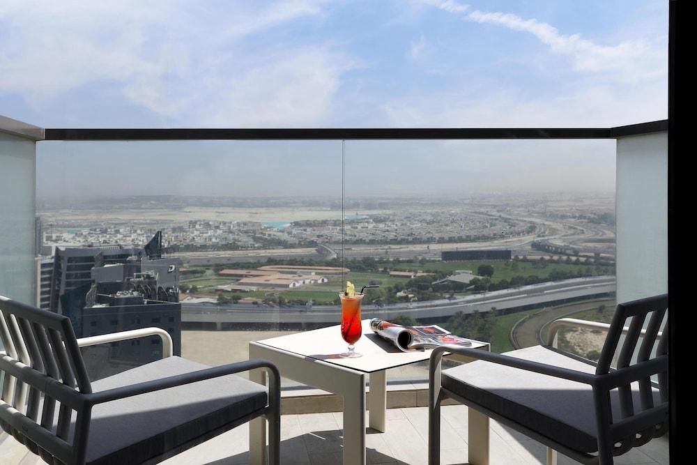Millennium Atria Business Bay Aparthotel Dubai Bagian luar foto View from the balcony of a suite